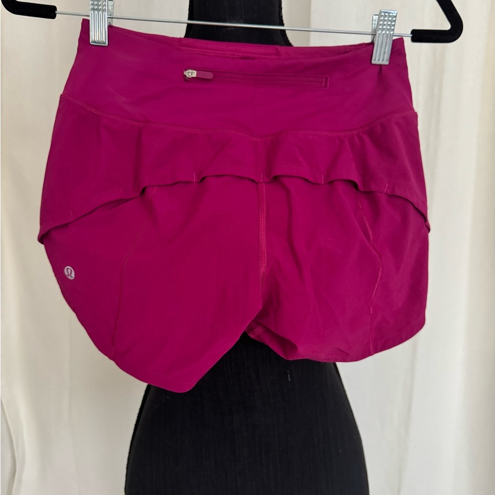 Lululemon Speed Up Shorts - Fuchsia Pink
